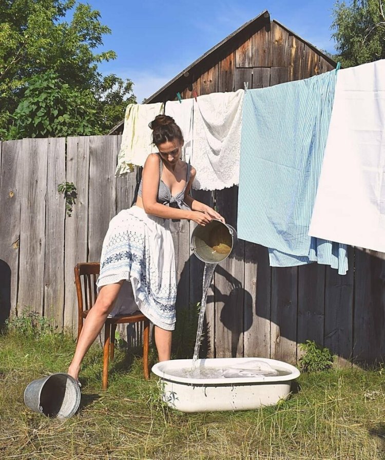 Девушки в деревне