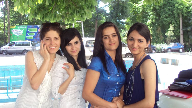 Таджикские девушки