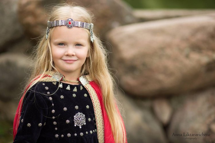 Скандинавская девочка
