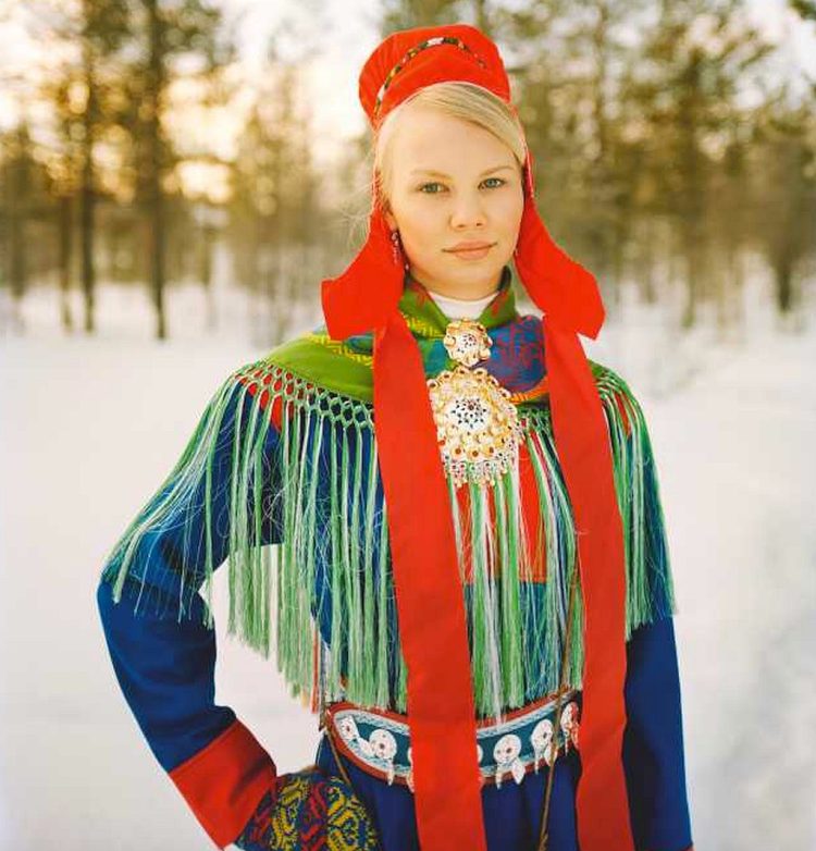 Саамы внешность женщины