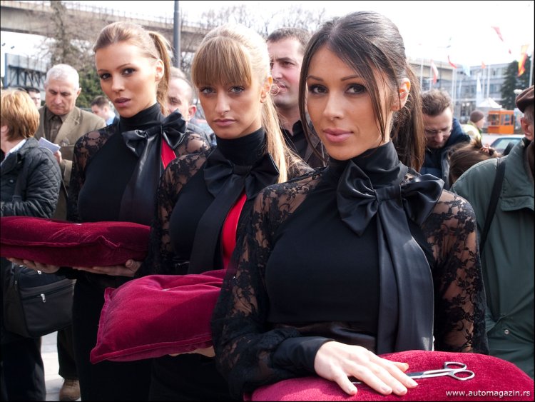 Сербские девушки