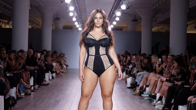 Виктория Сикрет плюс сайз