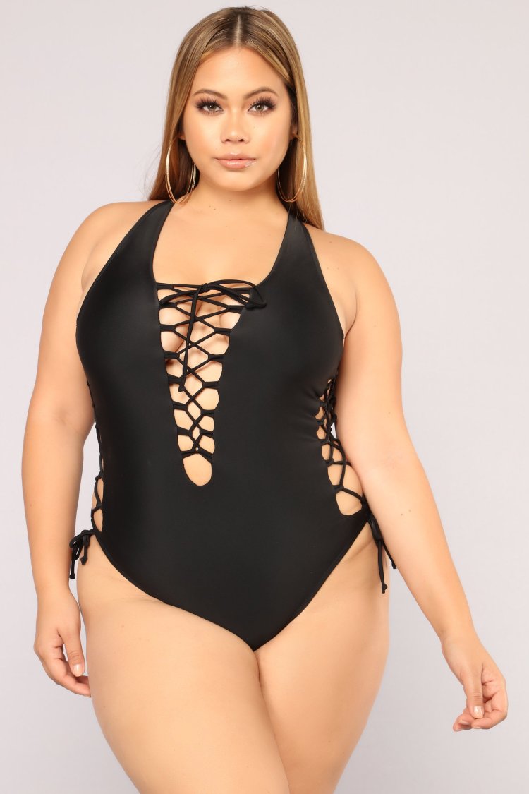 Плюс сайз Эшли Грэхем nude