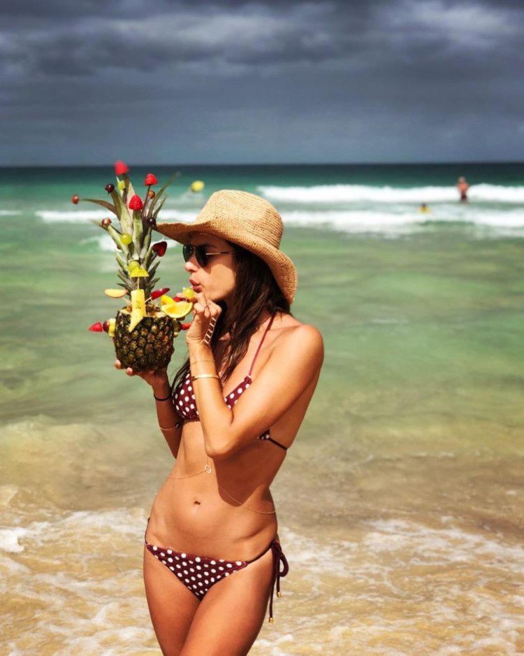 Алессандра Амбросио, Бразилия