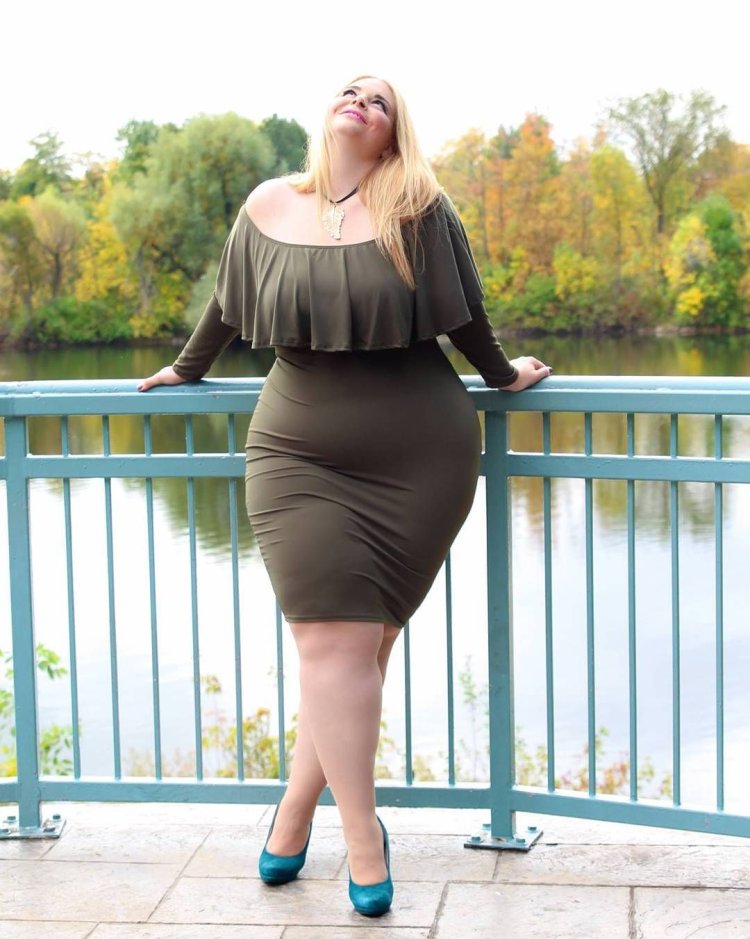 Толстые задницы в колготках