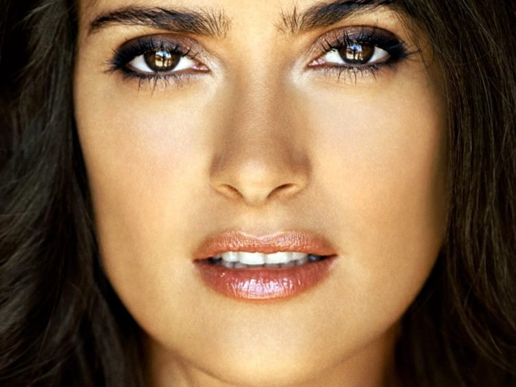 Сальма Хайек глаза