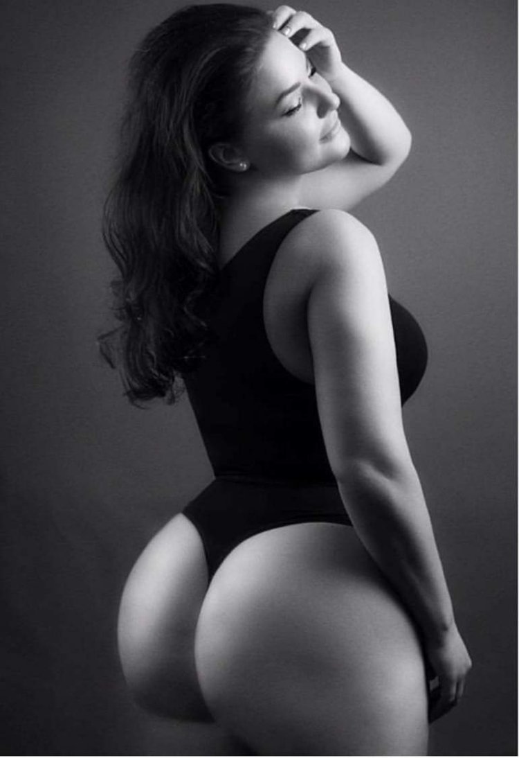 Деми Роуз booty