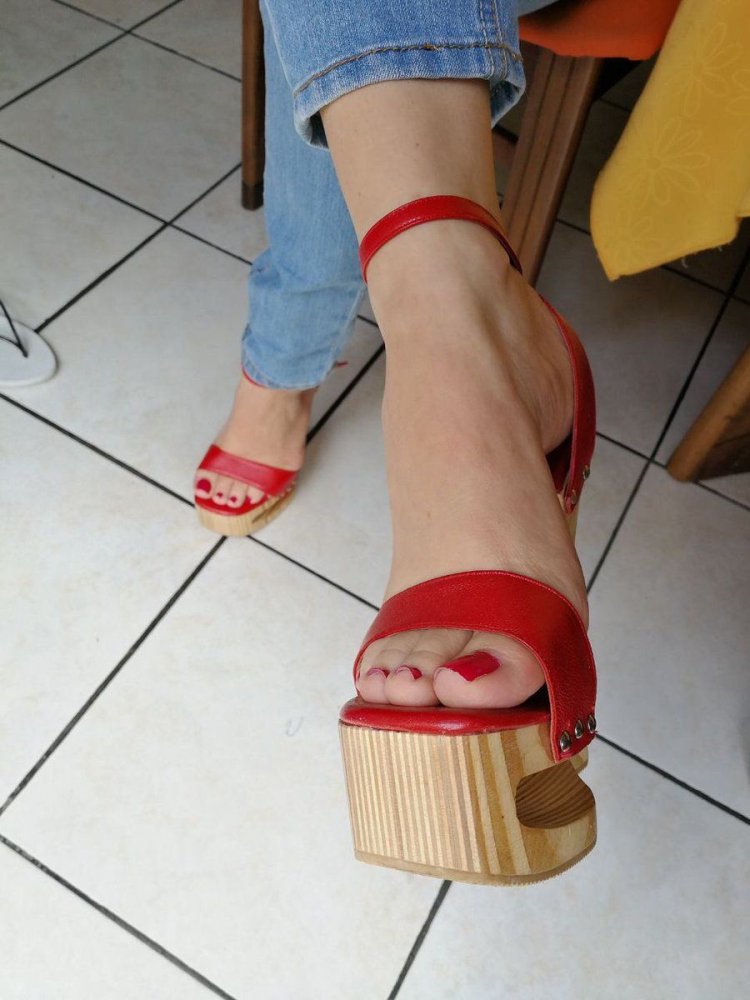 Босоножки сабо Феет