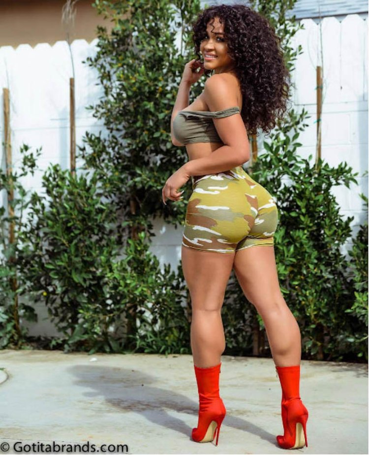 Франческа Джеймс big ass pov