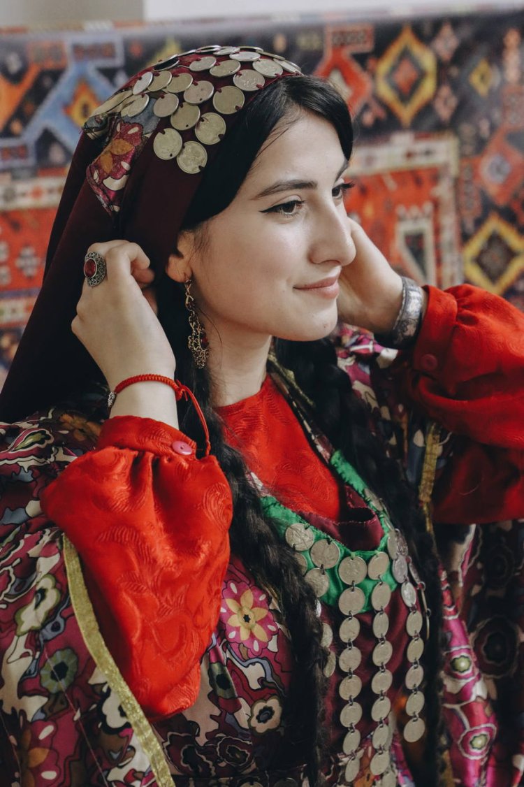 Туркменский женщины 40 лет