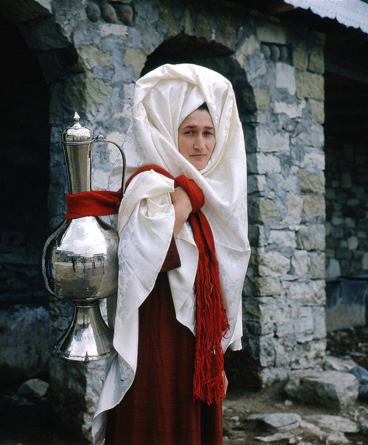 Традиционная одежда горянок Дагестана