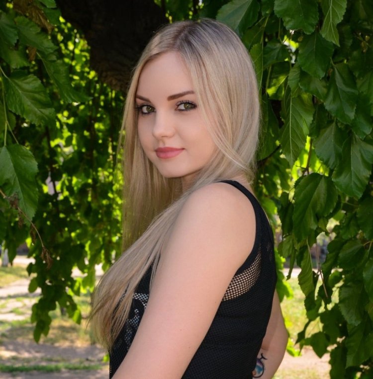 Наташа Ланская Мариуполь