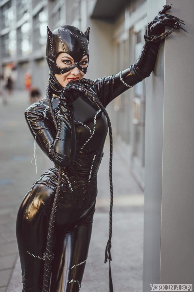 Catwoman косплей