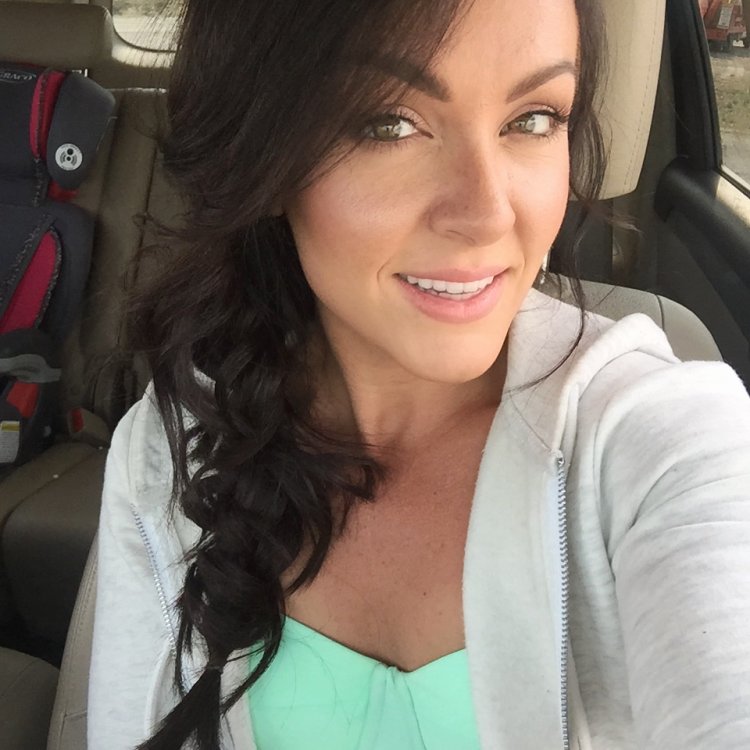 Селфи женщины 35 лет