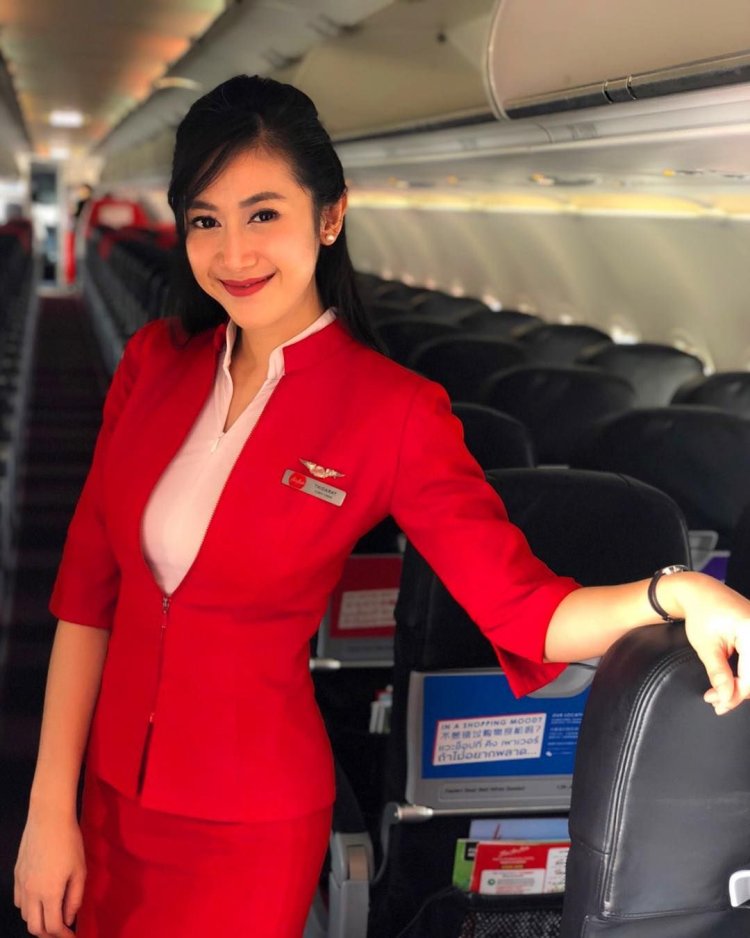 Японки стюардесс в колготках