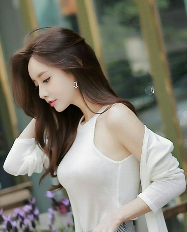 Son youn ju 孫允珠