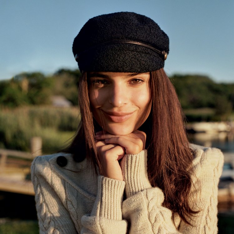 Вязаные свитера