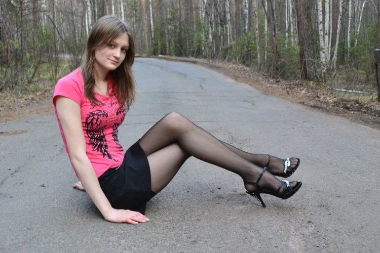 девушки в мини