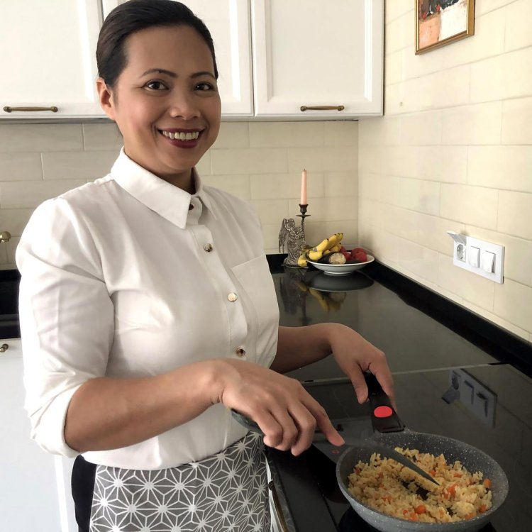 Няня филиппинка