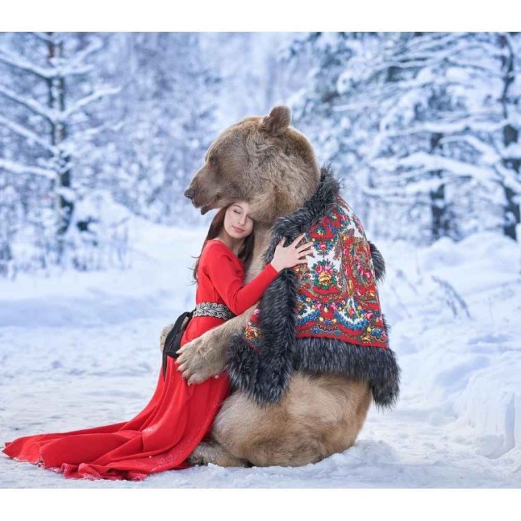 Фотосессия с медведем в русском стиле