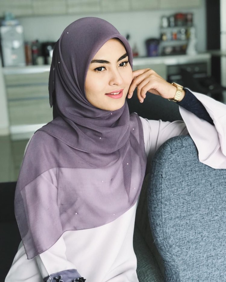 Айжан Асемова селфи