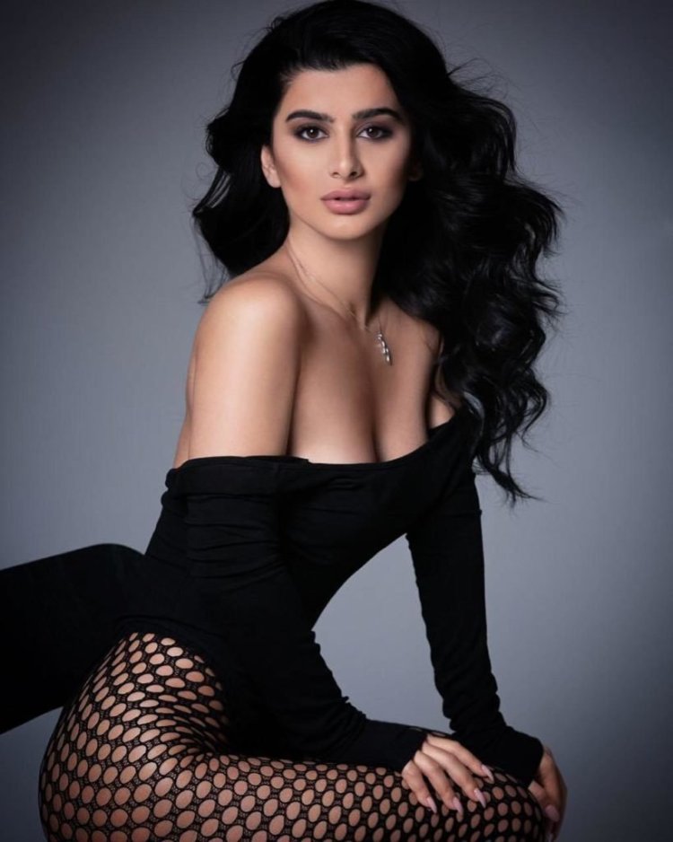 Сара Оррего селфи