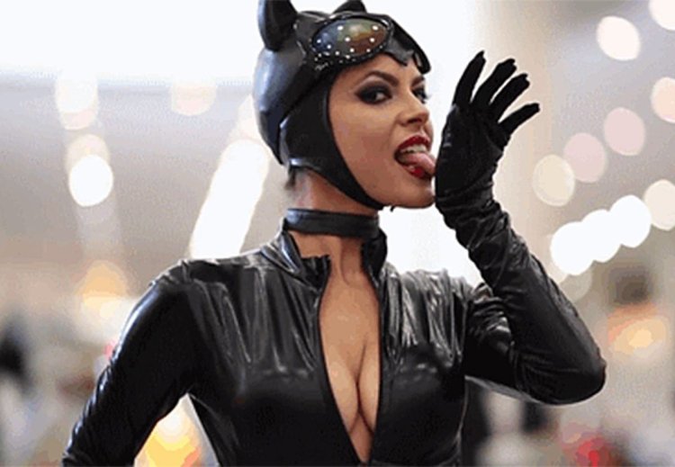 Женщина кошка сексуальная