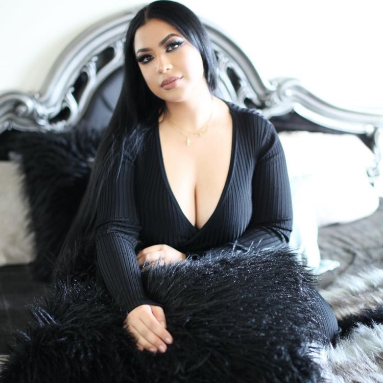 Yuval Levy грудь