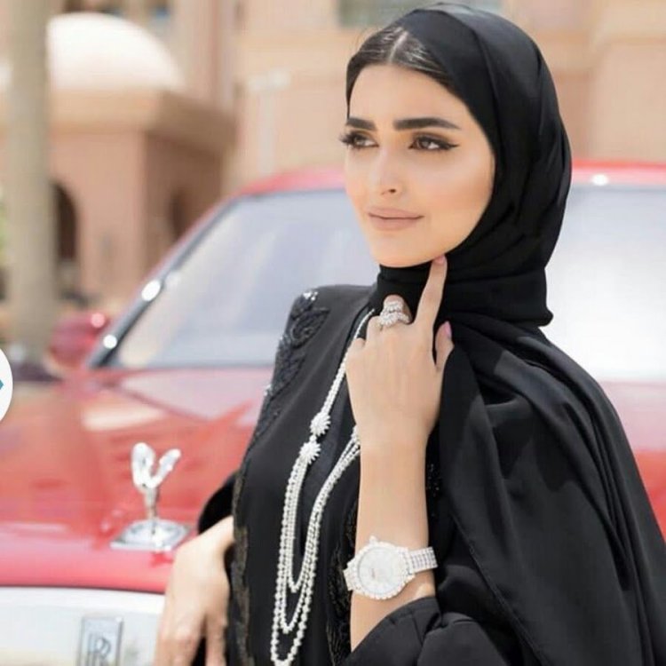 Грудастый хиджаб