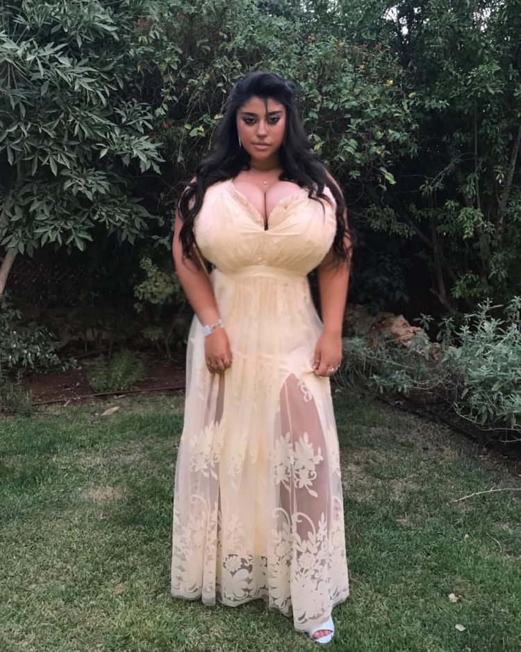 Yuval levy грудь