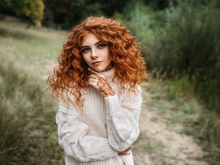 Надя Дорофеева рыжая