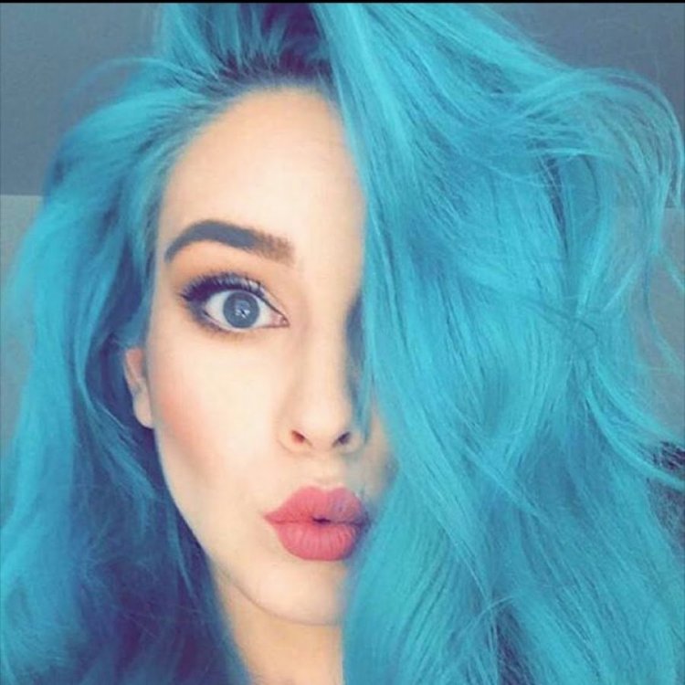 Лера Кравцова