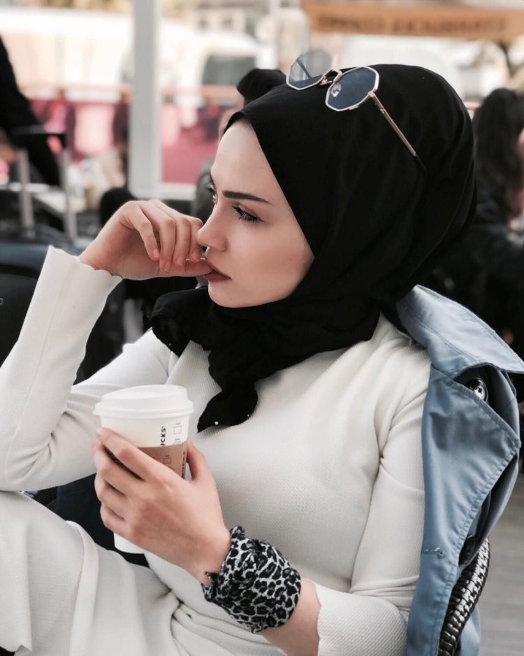 Виктория Кай хиджаб