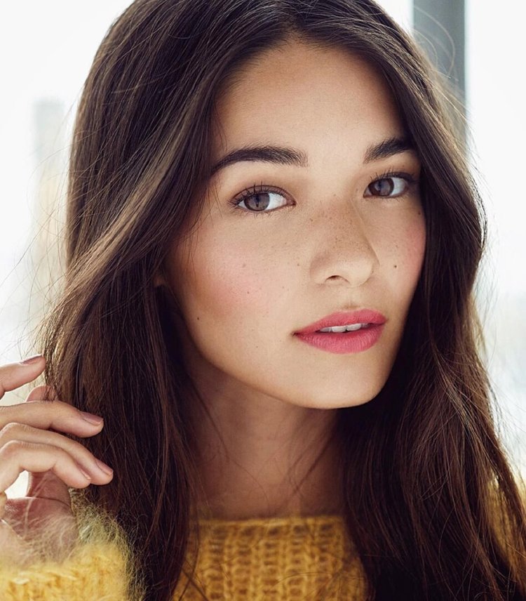 Аделин Рудольф hot