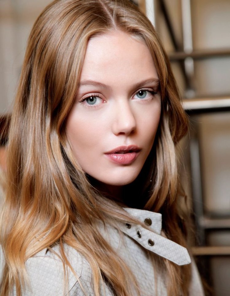 Супермодель Влада Рослякова