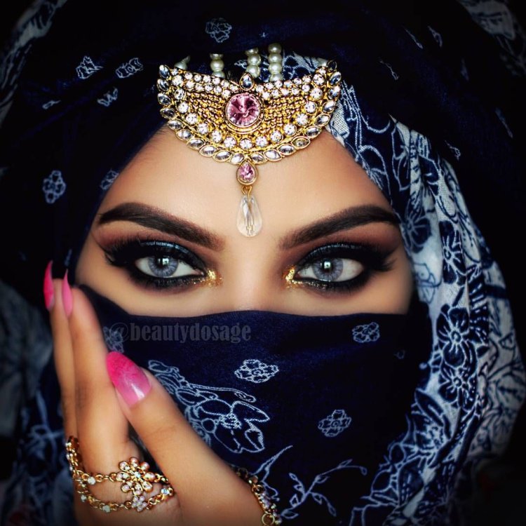 Глаза Восточной женщины