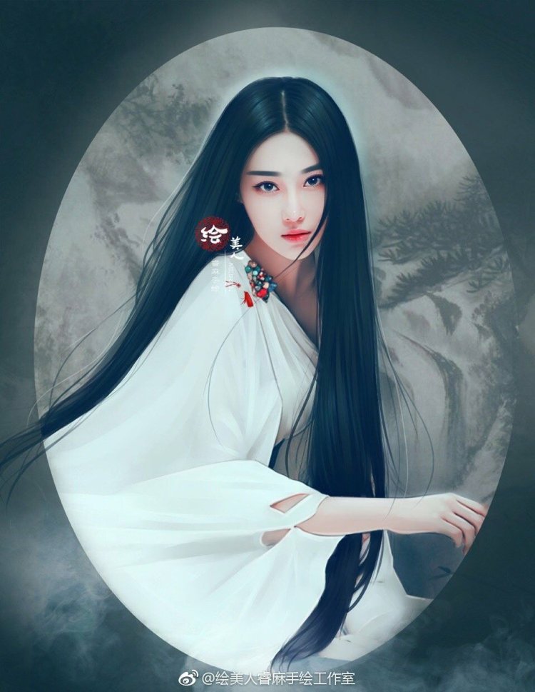 Китаянка с длинными черными волосами