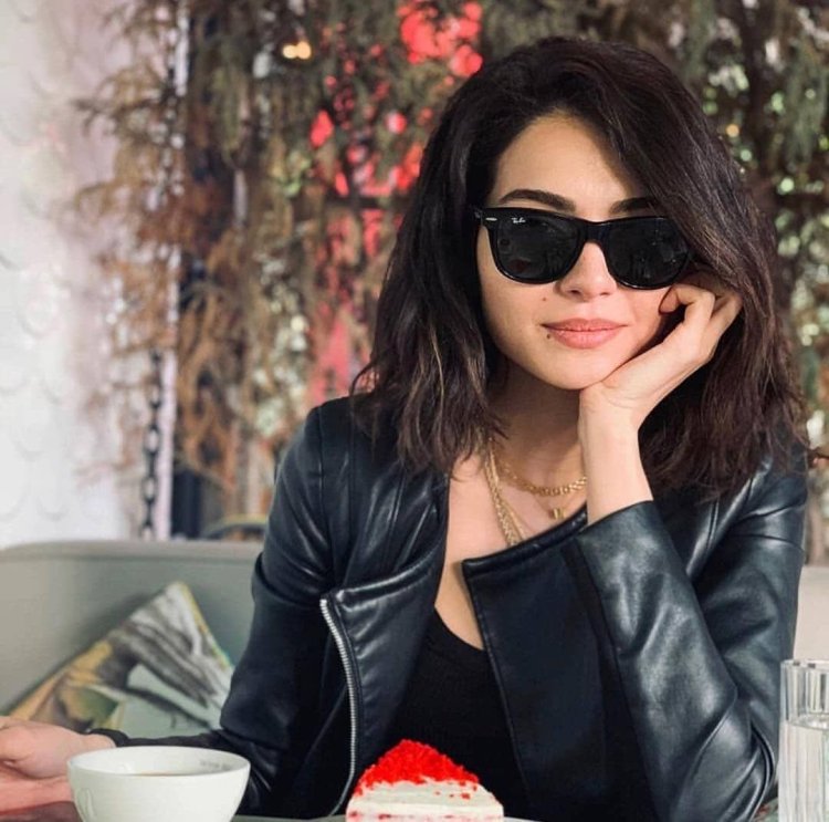 Мелисса асли памук в очках