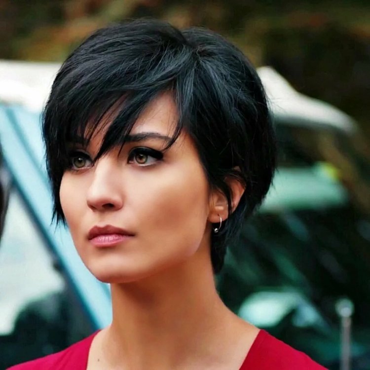 Туба Буйукустун Пикси