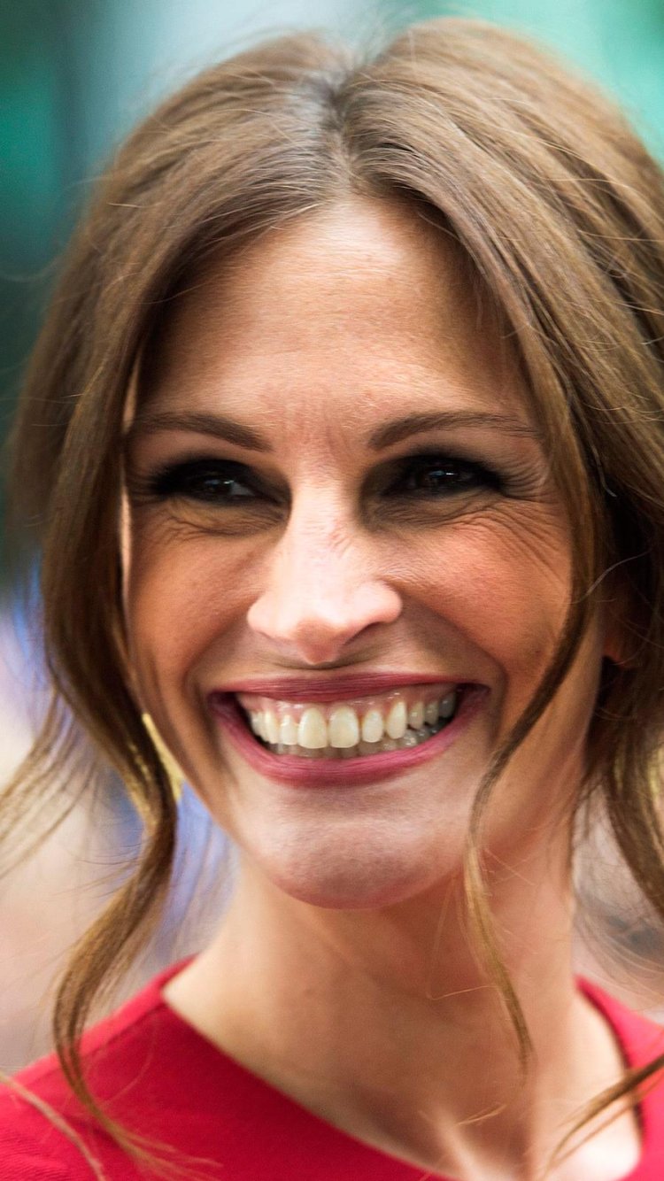 Улыбка Джулии Робертс фото