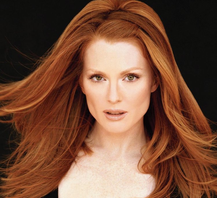 Цветотип осень Джулиана Мур