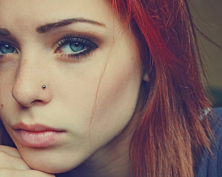 Красивые девушки с пирсингом