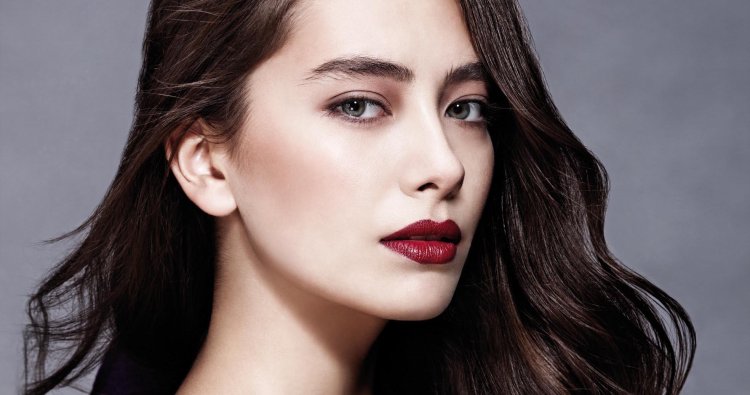 Турецкая актриса Неслихан