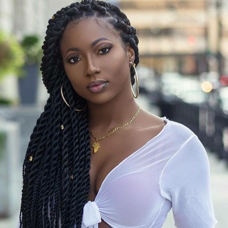 Моника Африкан