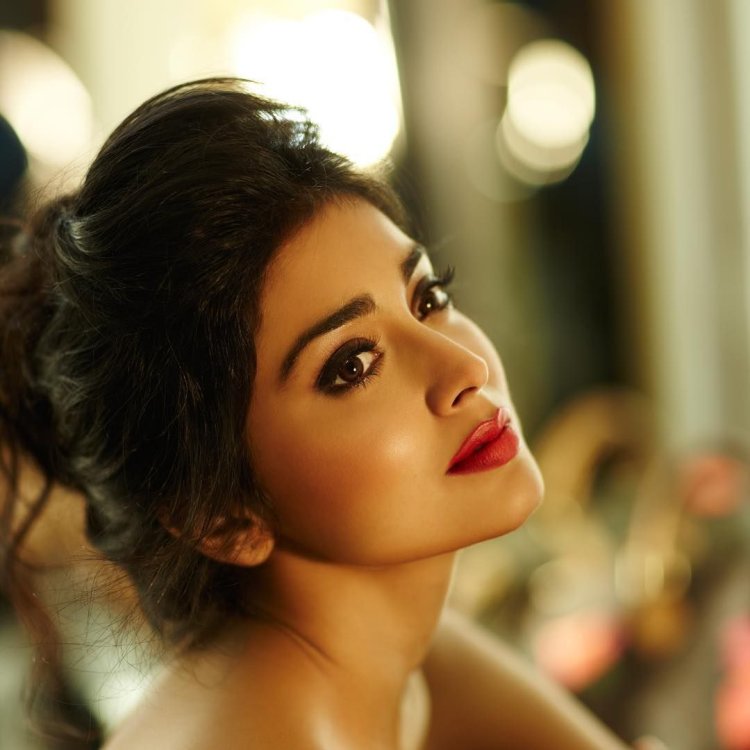 Актриса Шрия Саран