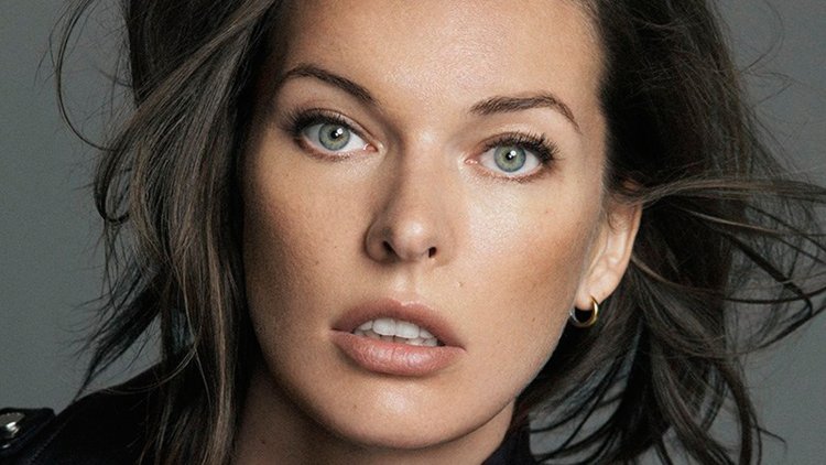 Мила Йовович фото