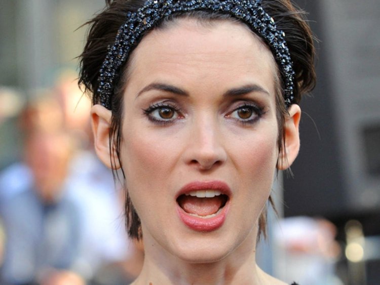 Вайнона Райдер рот