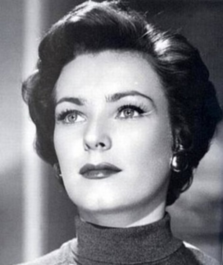 Ольга Шоберова актриса