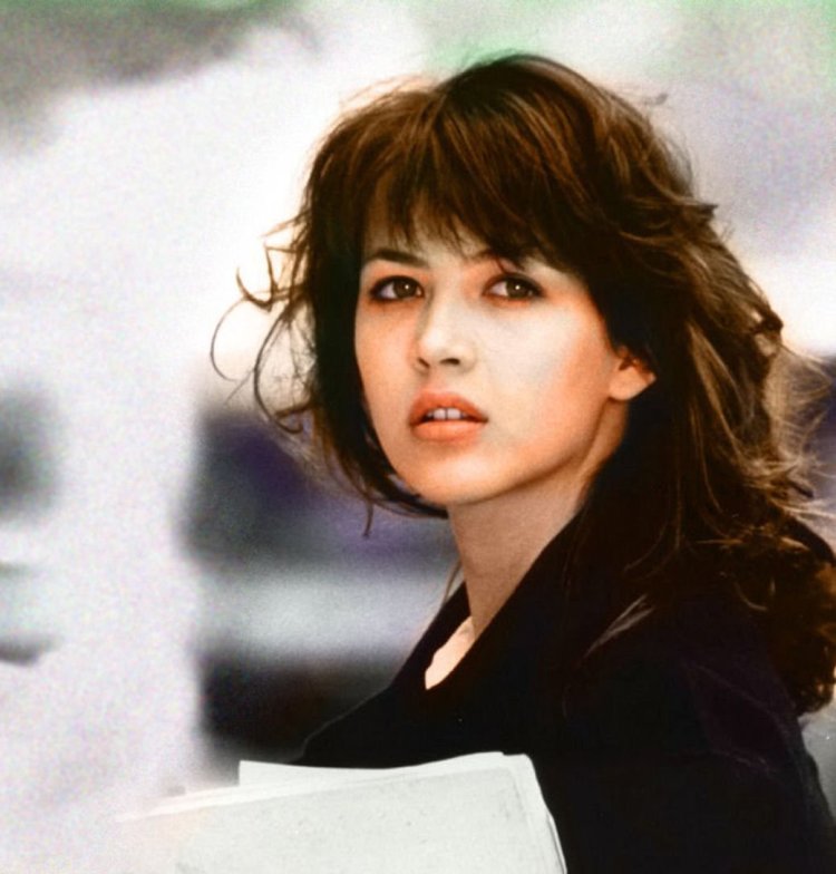 Софи Марсо в молодости красивая