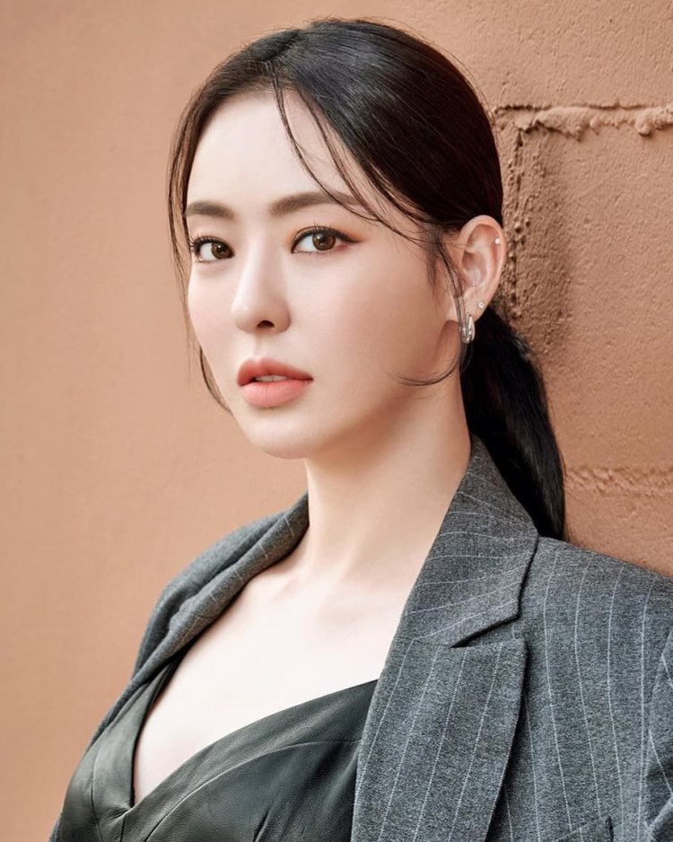 Lee da Hee
